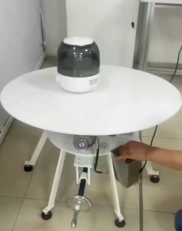 Humidifier Passes Slope Test: Remains Stable at 15° with No Water Leakage